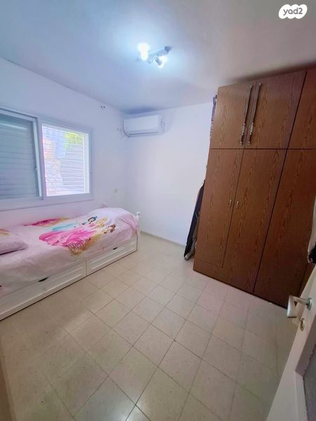 דו משפחתי, מגדל אור, מגדל העמק