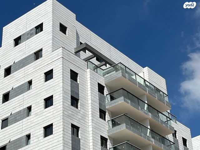 דירה, כרמי הנדיב, אחוזת רוטנר, קרית מלאכי