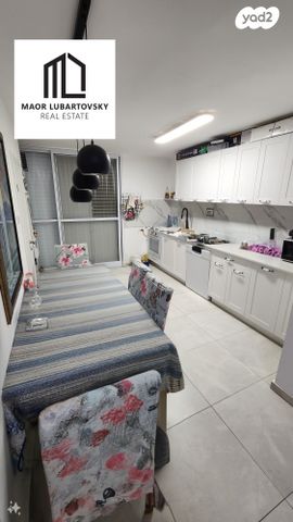 הרב אברהם הלל 