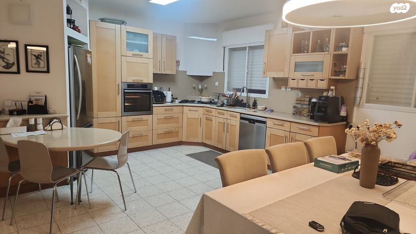 גג/ פנטהאוז, טשרניחובסקי, קרית ים