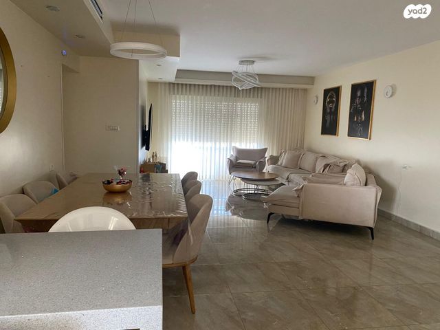 דירה, שבט דן, רובע י"ב, אשדוד