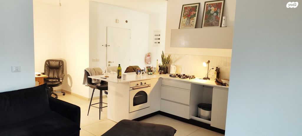 דירה, הרב עוזיאל 43, כפר אברהם, פתח תקווה