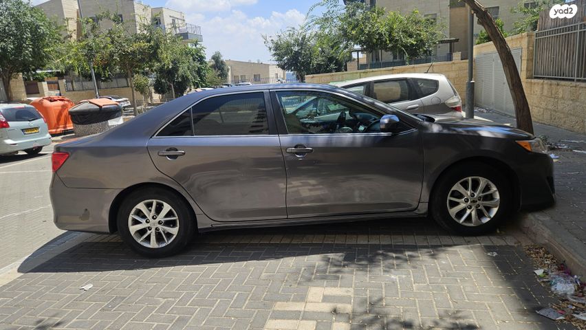 טויוטה קאמרי
