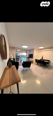 דירת גן, יוסי בנאי 54, קרית האמנים, מצליח, רמלה