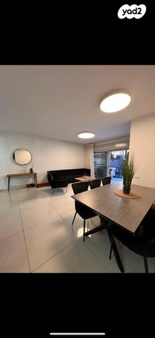 דירת גן, יוסי בנאי 54, קרית האמנים, מצליח, רמלה