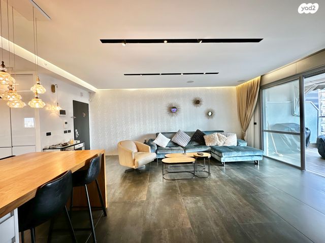 דירה, דגניה, ח-501, חולון