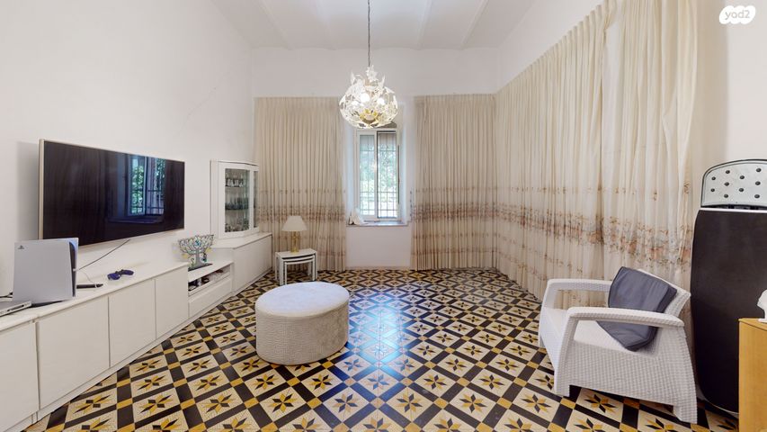 דירת גן, הלני המלכה 28, מוסררה, מורשה, ירושלים