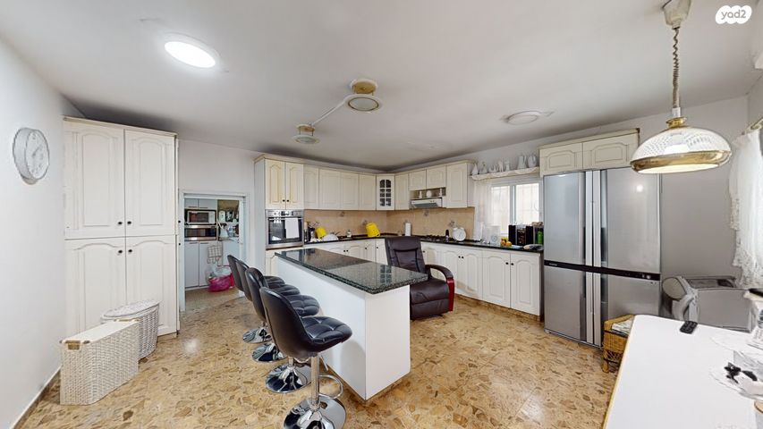 דירת גן, הלני המלכה 28, מוסררה, מורשה, ירושלים