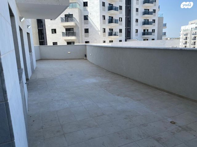 דירת גן, צאלה, גדרה