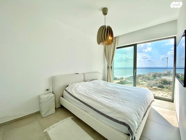 דירה, שדרות רחבעם זאבי, גבעת אולגה, חדרה