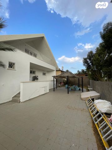 בית פרטי/ קוטג', עומר