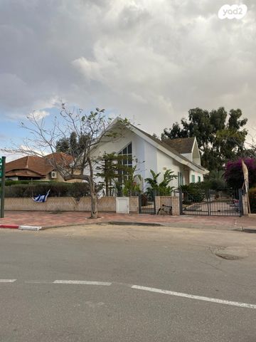 בית פרטי/ קוטג', עומר