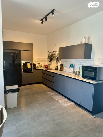 דירה, י.ל. ברוך, הרצליה הירוקה, נווה עובד, הרצליה