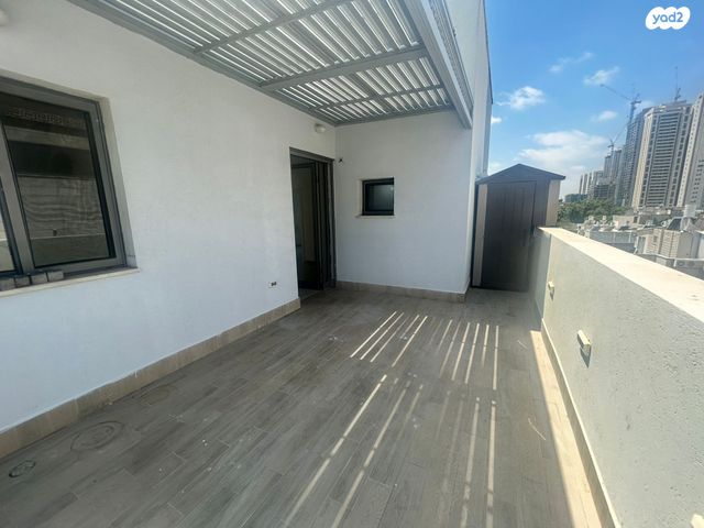 גג/ פנטהאוז, נהלל 5, נחלת יצחק, תל אביב יפו