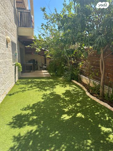 דירת גן, שבט, הכרמים, מודיעין מכבים רעות