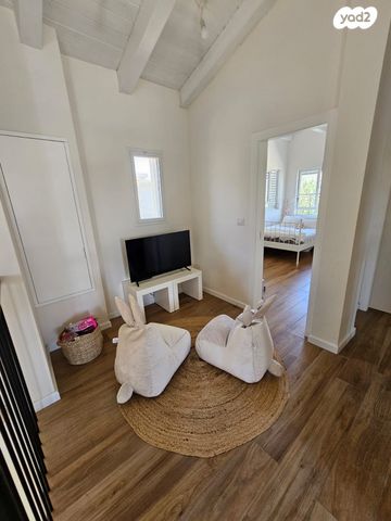 בית פרטי/ קוטג', להבים