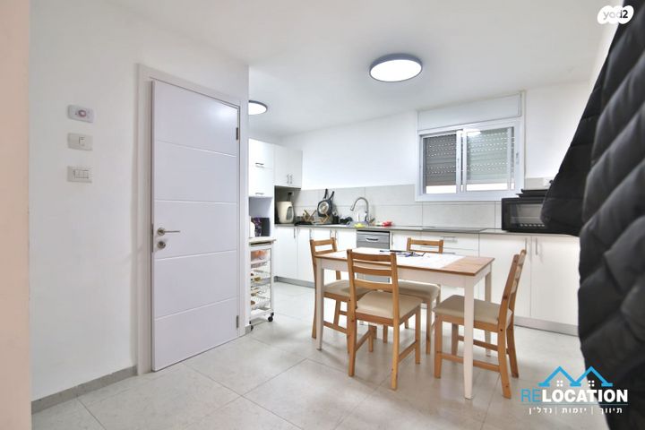 דירה, ארלוזורוב, מרכז העיר, קרית אתא