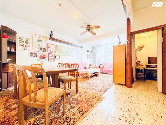 דו משפחתי, הרימון, רסקו א', חולון