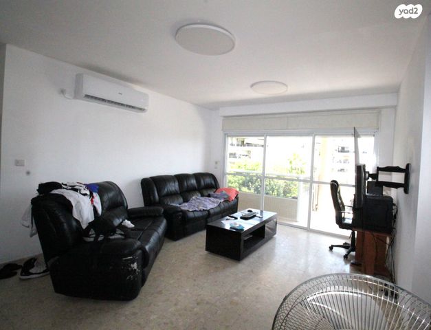 דירה, התזמורת, נאות אשלים, ראשון לציון