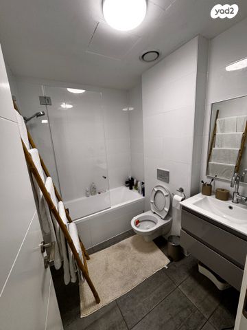 דירה, גבעתיים