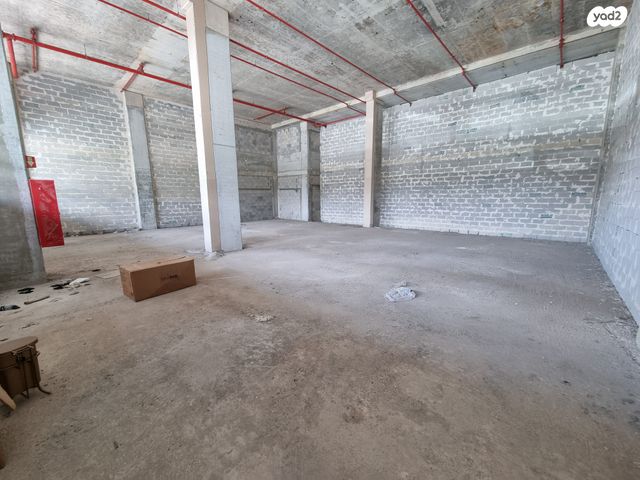 חנויות/ שטח מסחרי, נתניה