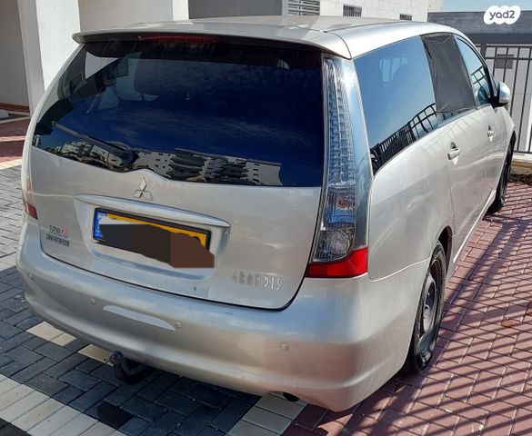 מיצובישי גרנדיס