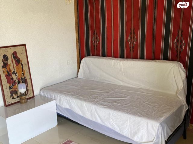 דירה, ורד יריחו