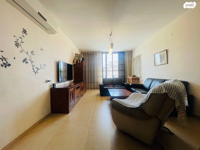 דירה, שער ציון, קרית שרת מערב, חולון