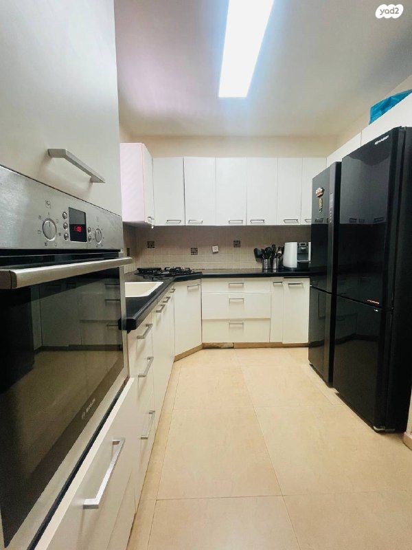 דירה, שער ציון, קרית שרת מערב, חולון