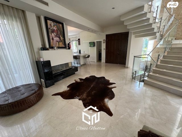 דו משפחתי, רמת חן, רמת גן