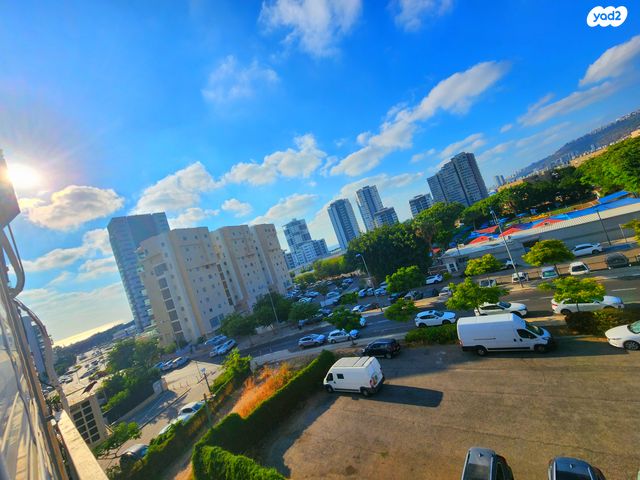 דירה, אצ"ל 24, טירת כרמל