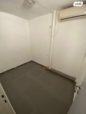 דירה, מבצע נחשון 44, שכונה ו', באר שבע