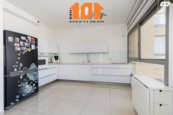 דירה, עמנואל זיסמן, חומת שמואל, הר חומה, ירושלים