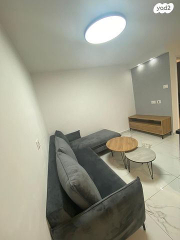 דירה, משה שרת 8, שכונה י"א, באר שבע