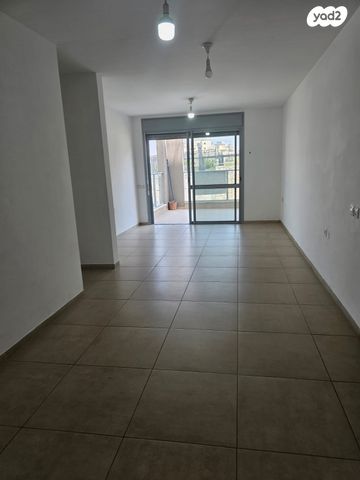 דירה, רמת עזרא / רמת בית שמש ד-2, בית שמש