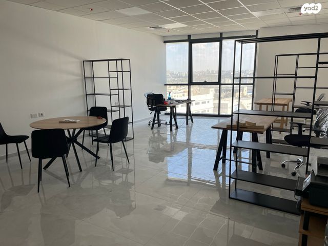 משרדים, פאול גרונינגר, מב"ת מערב, אזור תעשייה חדש, ראשון לציון