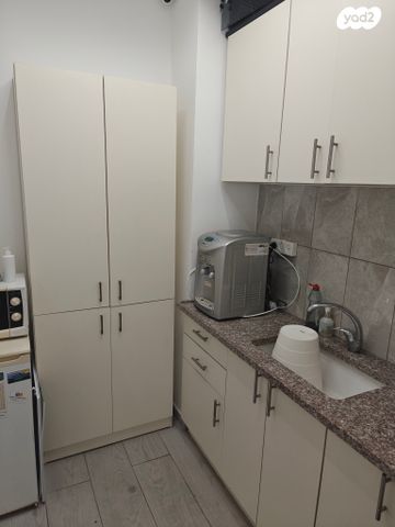 משרדים, בני ברק