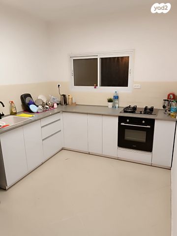 הושע בן באר 