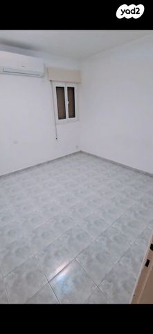 דירה, המפלס, מרכז, כפר סבא