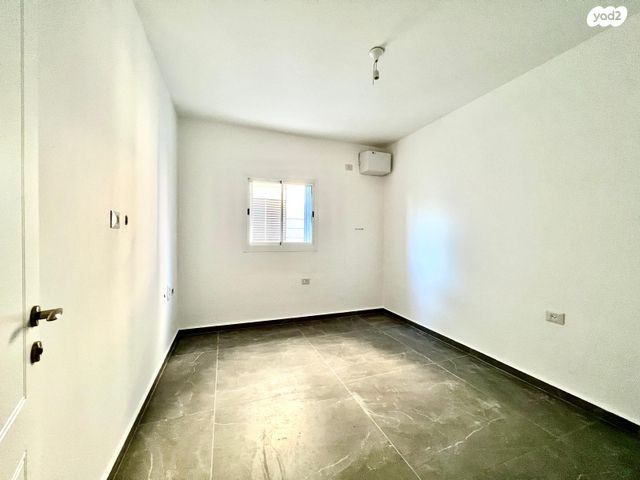 דירה, אוסישקין, מרכז העיר דרום, נתניה