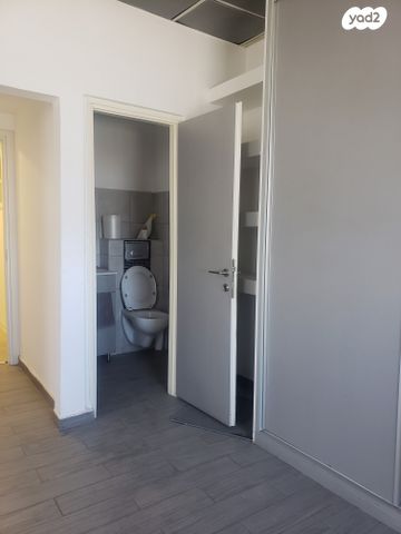 משרדים, כנפי נשרים 15, אזור תעשיה גבעת שאול, ירושלים