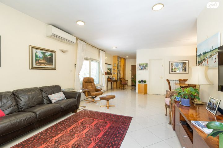 דירה, המצור, קטמון הישנה, ירושלים