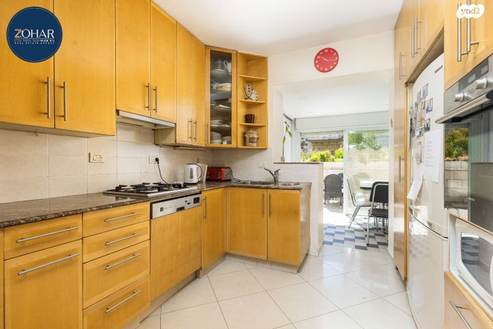 דירה, המצור, קטמון הישנה, ירושלים