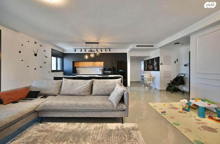 דירה, חיים לסקוב, רמלה