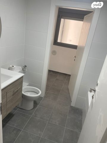 דירה, עיר היין, אשקלון