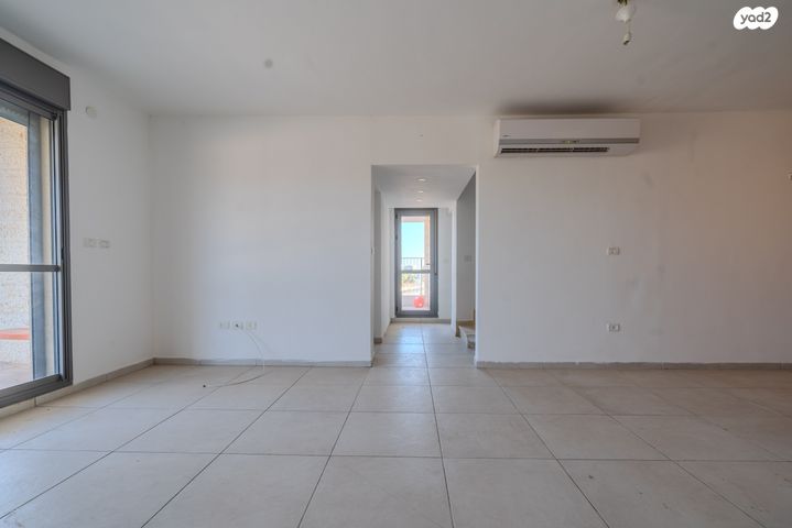 גג/ פנטהאוז, שוהם, אבני חן, חריש