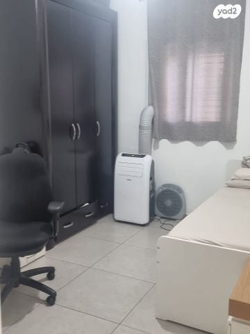 דירה, יערת העמק, מגדל העמק