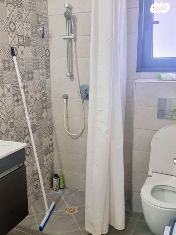 דירה, יערת העמק, מגדל העמק