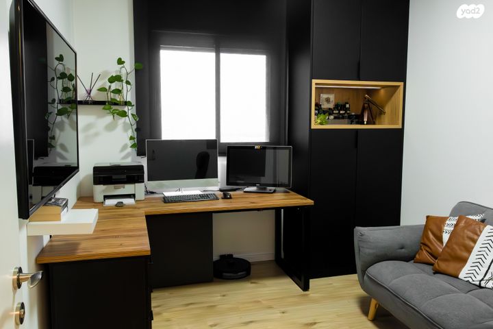 דירה, משכנות האומנים, קרית מוצקין