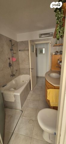 דירה, אבא הלל סילבר, יזרעאליה, חיפה